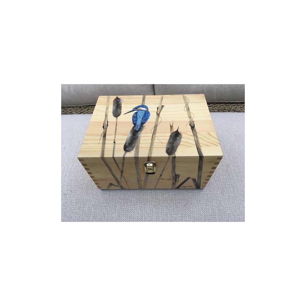 birds-keepsake-box-gifts-kingfisher-in-bullrushes